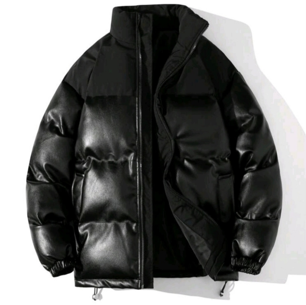 Women Black puffer jacket NEW size small